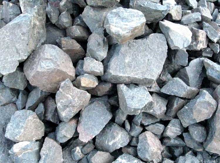 Manganese ore crusher