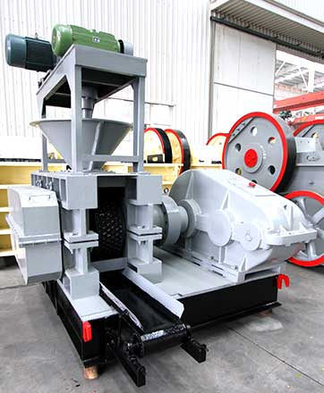 Lime briquetting machine